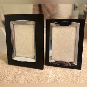 Pair of 4x6 Metal Frames. Black/Silver.